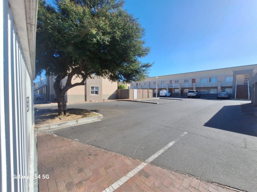 2 Bedroom Property for Sale in Parklands Western Cape